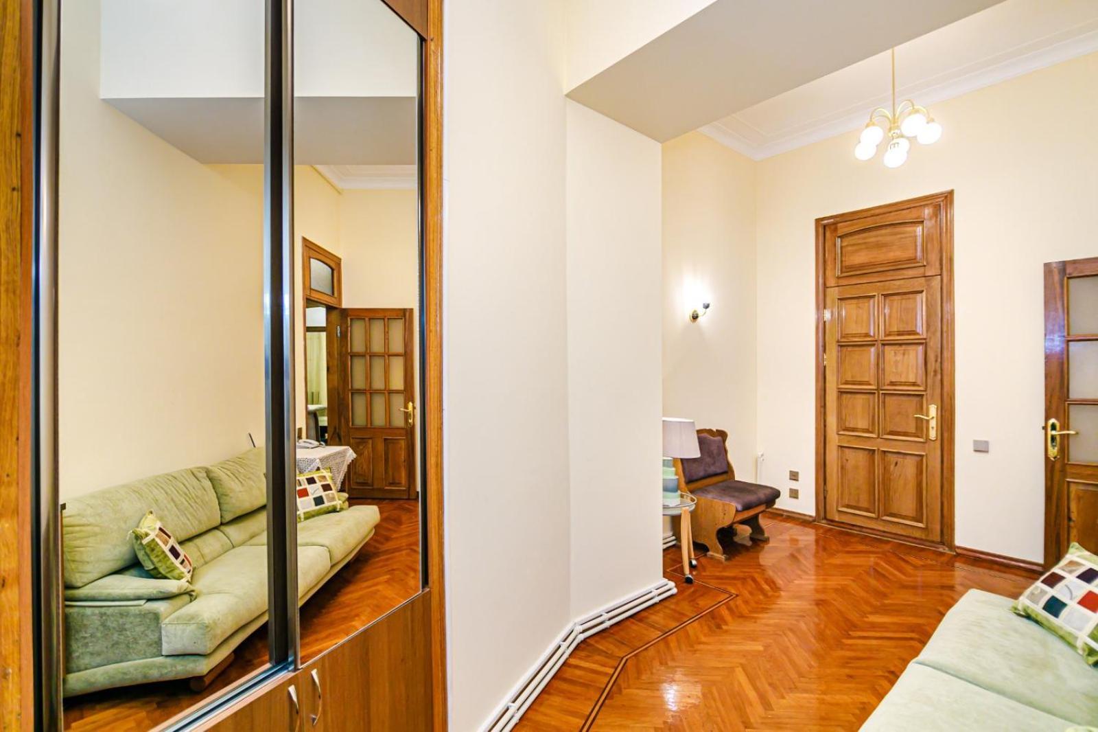 Targovi 2 Room Lux Home Otto Баку Екстериор снимка