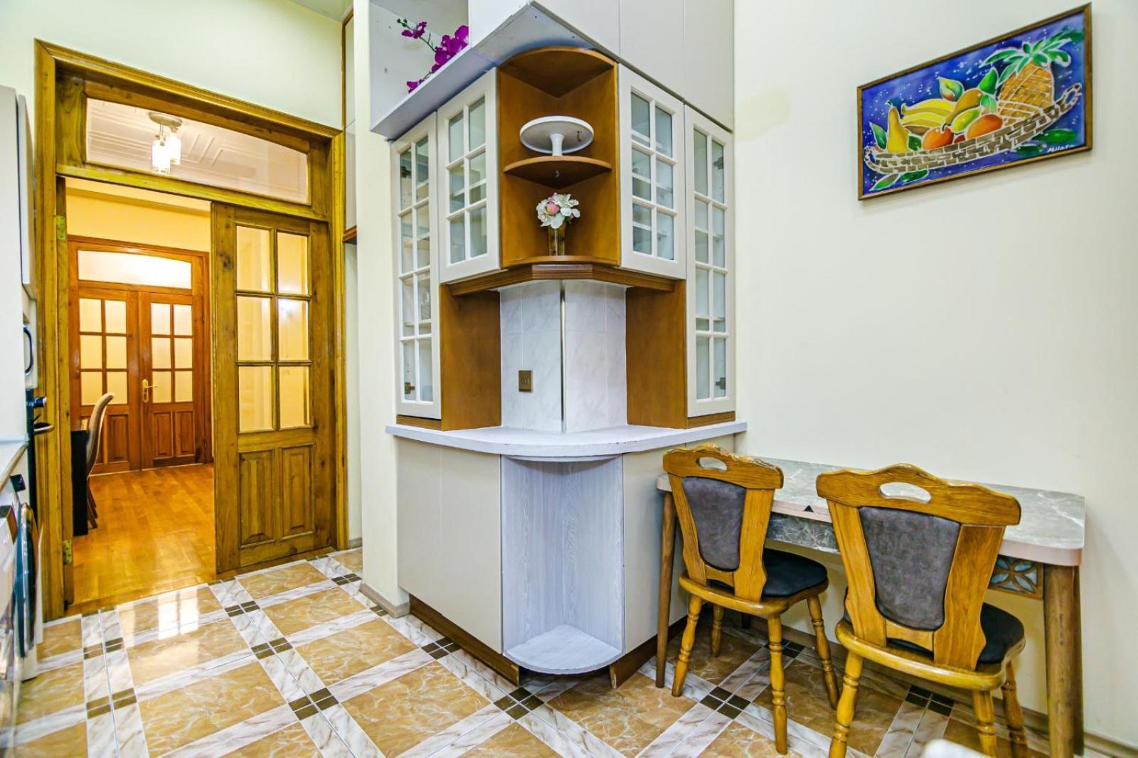 Targovi 2 Room Lux Home Otto Баку Екстериор снимка