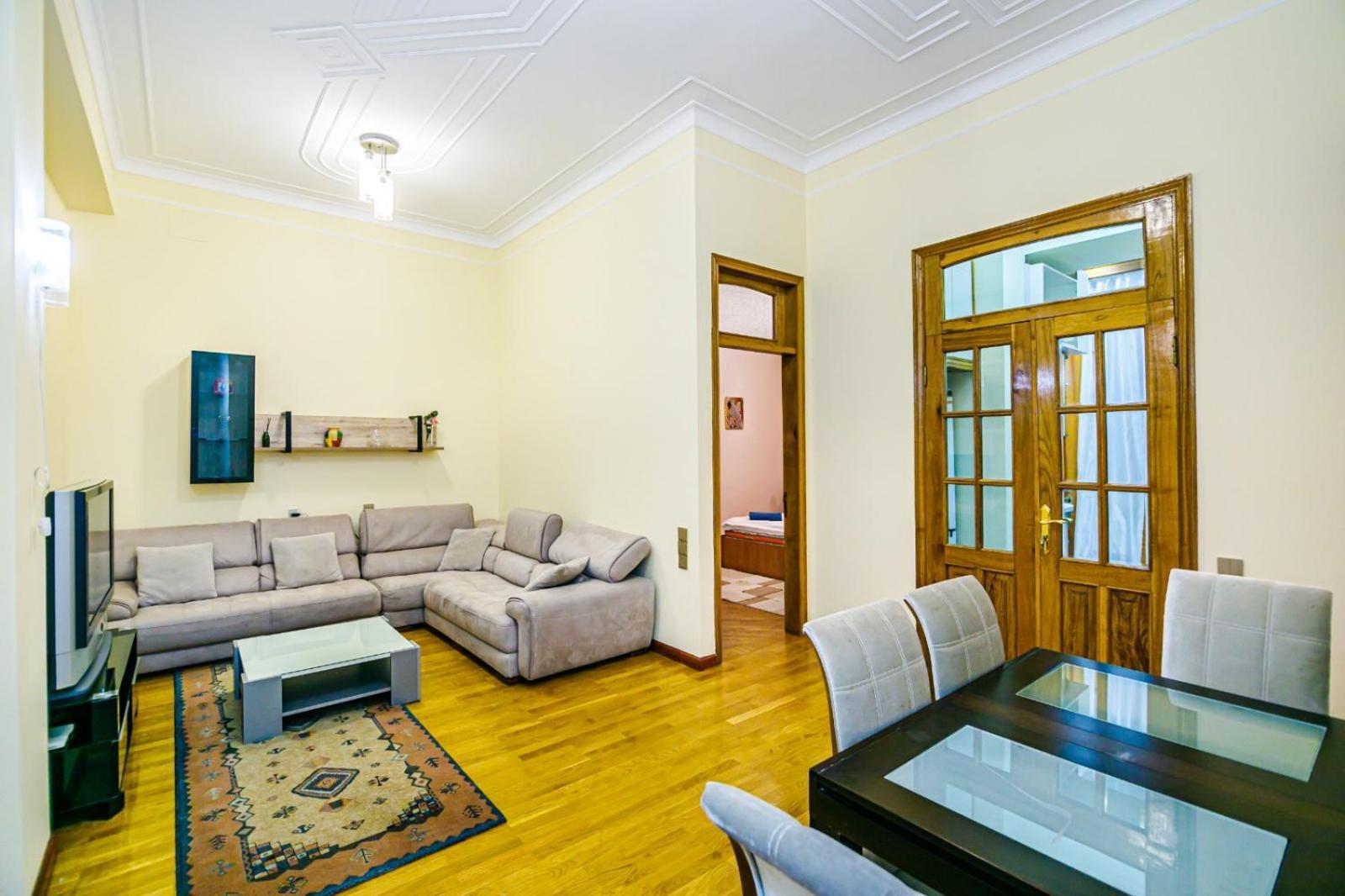 Targovi 2 Room Lux Home Otto Баку Екстериор снимка